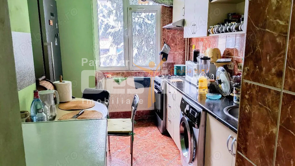 Berceni | 3 Camere Decomandat - Etaj 3/4 (Cu Loc de Parcare)