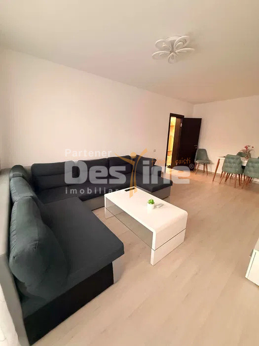 Apartament cu 2 camere decomandat 53 mp, cu loc de parcare inclus, in Subcetate 