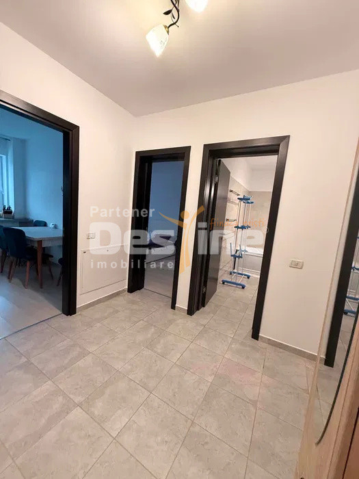 Apartament cu 2 camere decomandat 53 mp, cu loc de parcare inclus, in Subcetate 