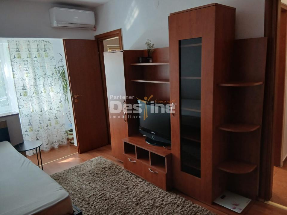Garsonieră confort 1 de închiriat – Zona Lunei