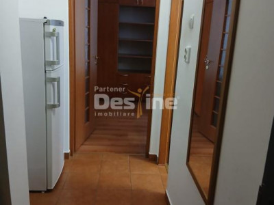 Garsonieră confort 1 de închiriat – Zona Lunei