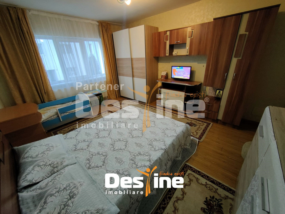 Apartament 1 cameră 38 mp etaj 2 mobilat și utilat