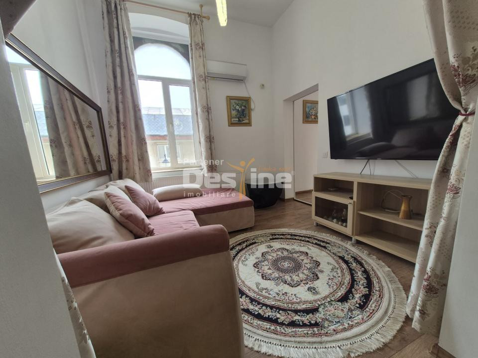 Ap. 3 camere cu vedere la mare și boxă 30 mp, ultracentral