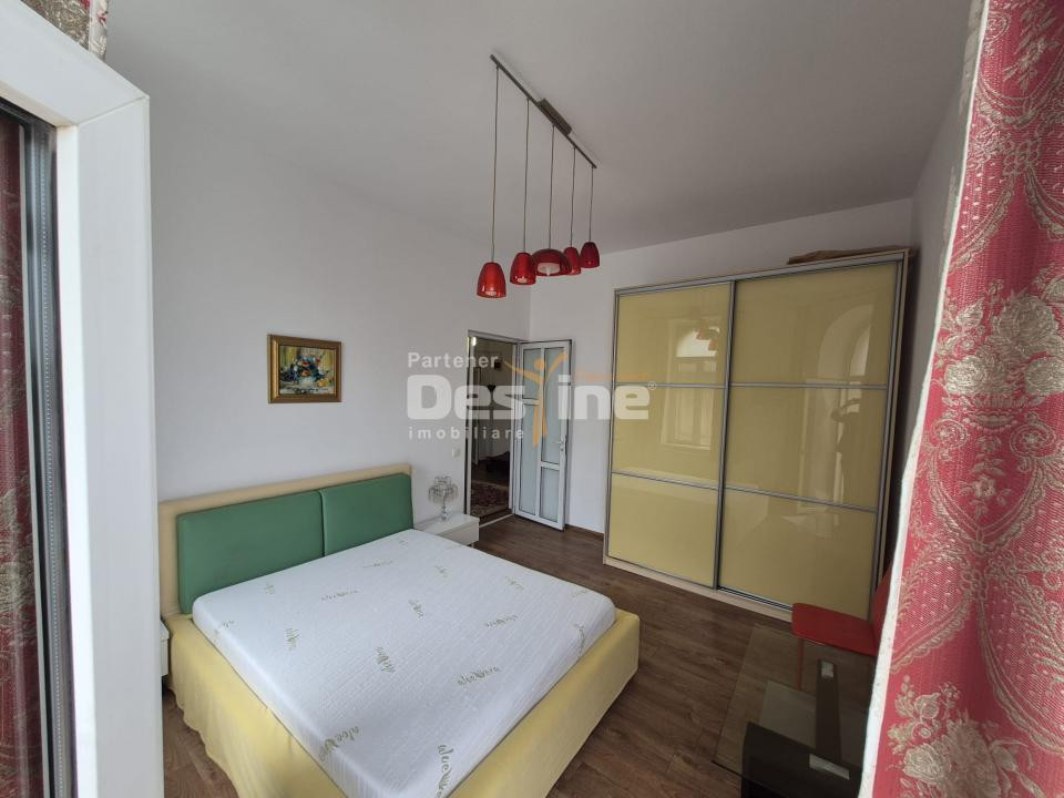 Ap. 3 camere cu vedere la mare și boxă 30 mp, ultracentral