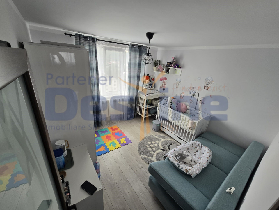 Apartament 3 camere DECOMANDAT, 72 MP , Panoramic, Zona ALEXANDRU CEL BUN