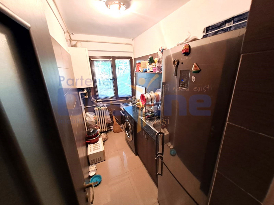 Apartament 2 camere Semidecomandat, 42 mp, zona Alexandru cel Bun