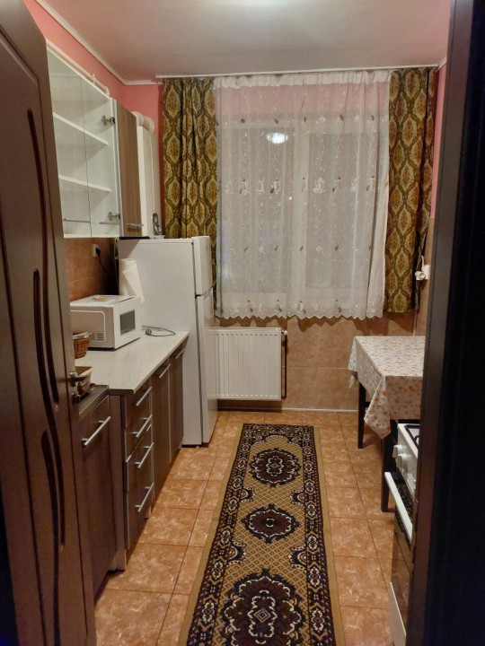 Apartament 2 cam 63 MP, et 4, CENTRAL SPITALUL MILITAR