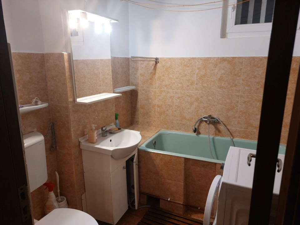 Apartament 2 cam 63 MP, et 4, CENTRAL SPITALUL MILITAR