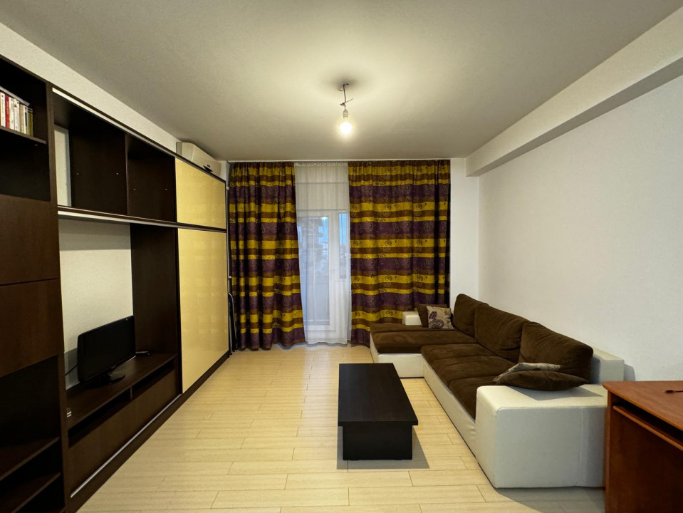 Apartament 2 camere open space etaj intermediar