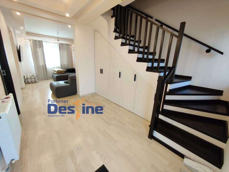 Casă tip TRIPLEX 4 CAMERE P+1+M 120 mp utili curte MOBILATĂ și UTILATĂ