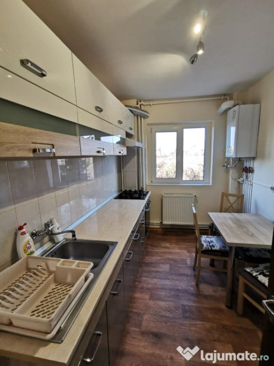 Apartament 2 cam de inchiriat Centrul Civic, Brasov