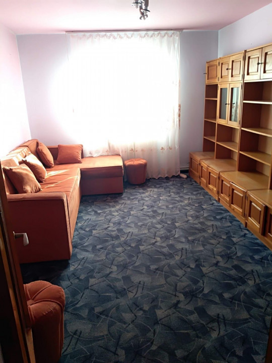 Apartament 2 camere de vanzare zona Grivitei, Brasov