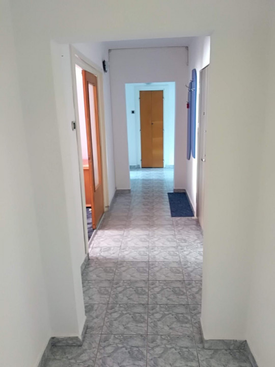 Apartament 2 camere de vanzare zona Grivitei, Brasov