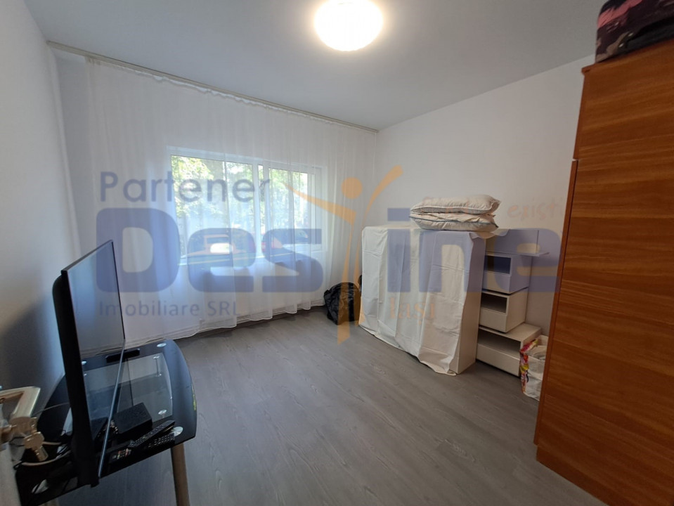 Apartament 3 camere Decomandat, 72 mp, Zona MIRCEA CEL BATRAN