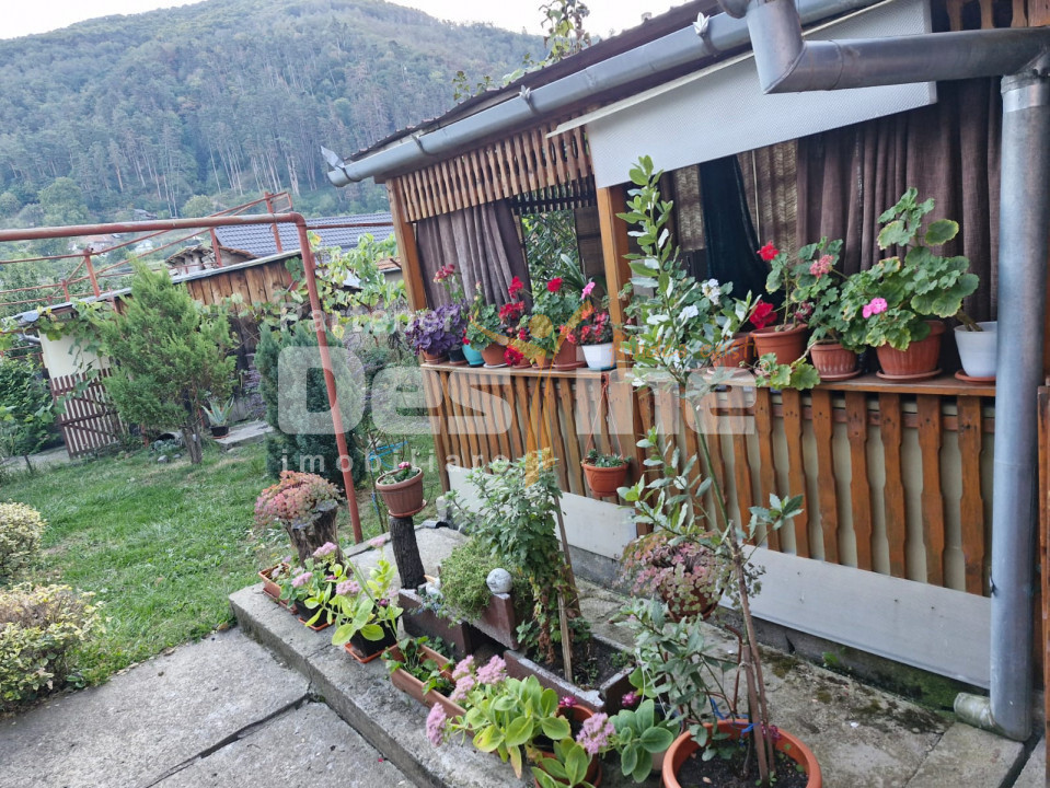 Casă cochetă de vânzare