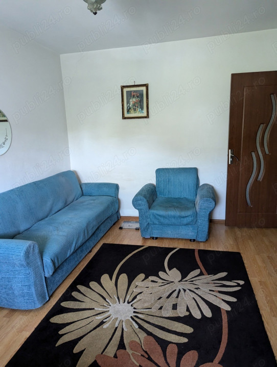 Apartament 2 camere etaj intermediar 