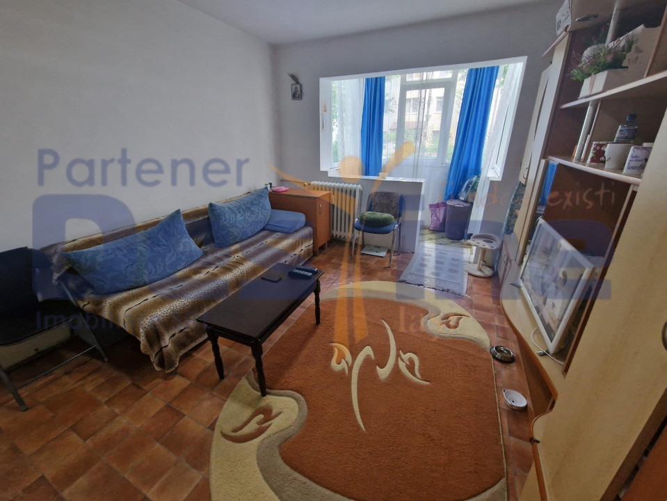 Apartament 2 camere, semidecomandat, Zimbru