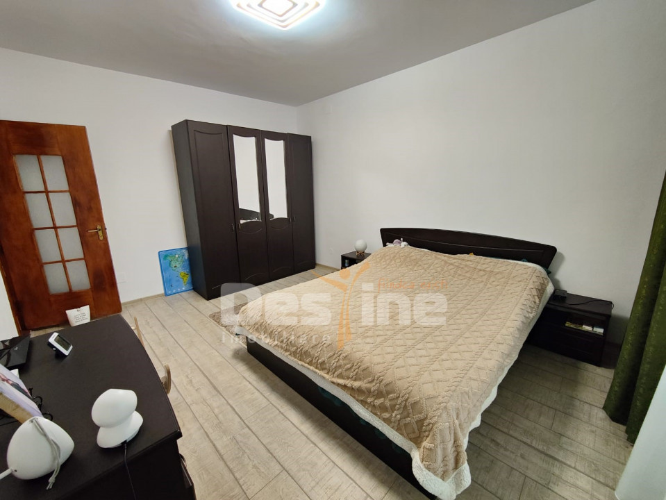 Apartament 3 camere 95 mp MOBILAT UTILAT GEAM BAIE - Mimoza, PĂCURARI