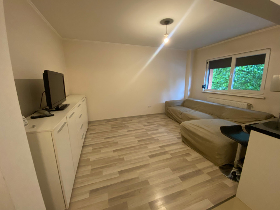 STUDIO 50 MP, et 1, ASTRA
