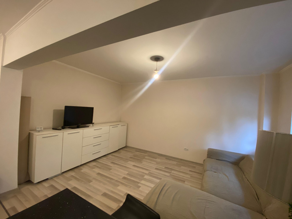 STUDIO 50 MP, et 1, ASTRA