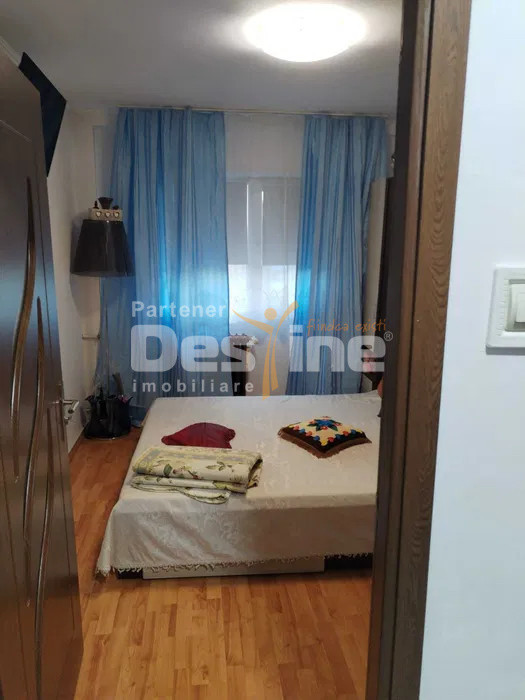 APARTAMENT 3 CAMERE RAHOVA, SLT POPA