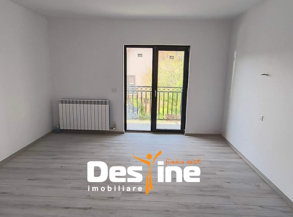 DUPLEX mediteranean 140 mp P+1 300 mp TEREN toate utilitățile - HORPAZ