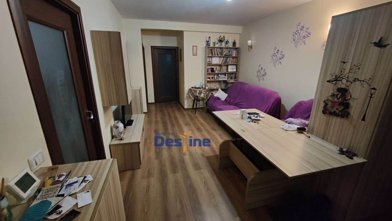 Apartament 3 camere 68 mp ETAJ 1 + 2 LOCURI de parcare- VALEA LUPULUI