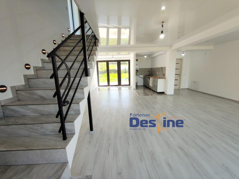 Bârnova - Pietrărie, Casă tip DUPLEX 180 mp + curte 450 mp