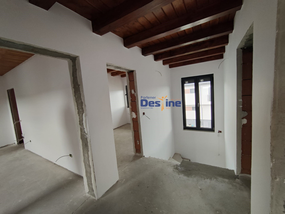 Casă individuală D+P+1+POD 4 camere 208 MP teren 440 MP VALEA ADÂNCĂ