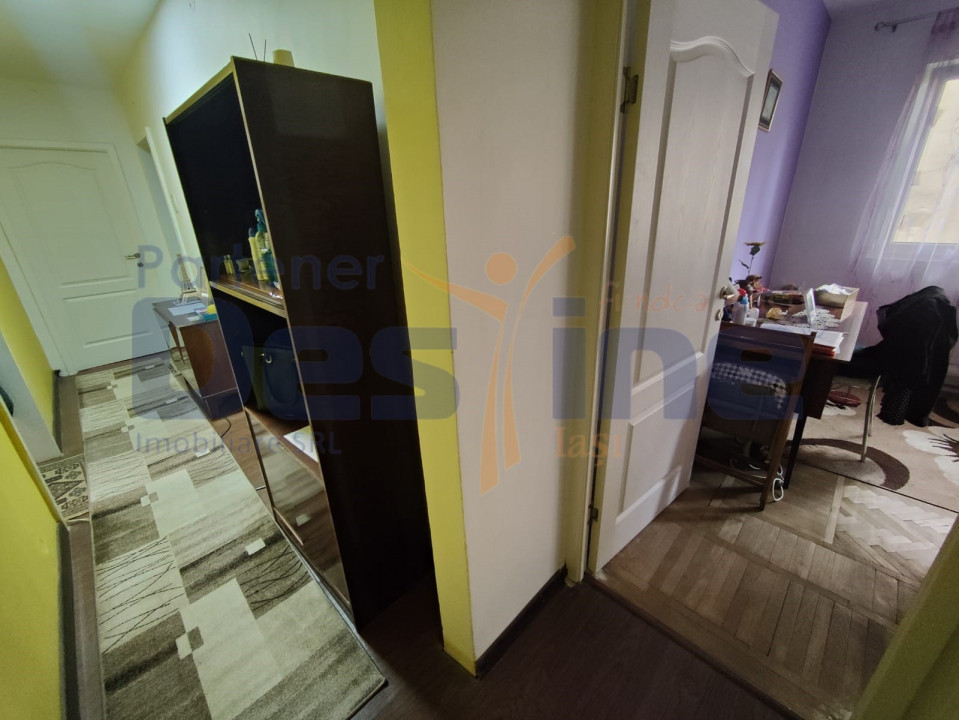 Apartament 4 camere decomandat 81 MP ETAJ 1 - Tătărași