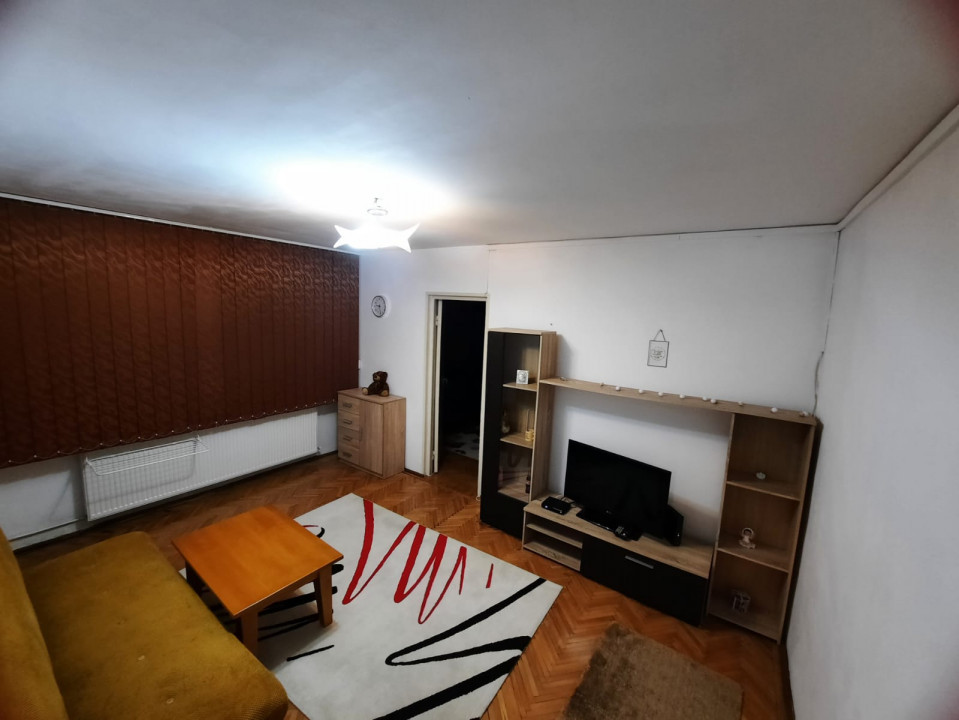 Apartament 2 camere Bariera Bucuresti