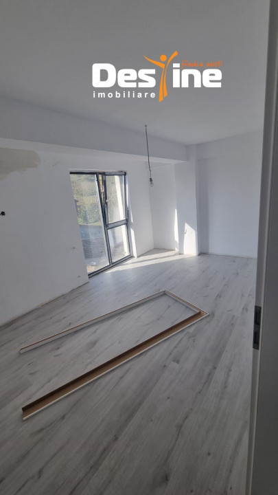 Apartament 3 camere OPEN SPACE 45 mp cartier HLINCEA - CETĂȚUIA